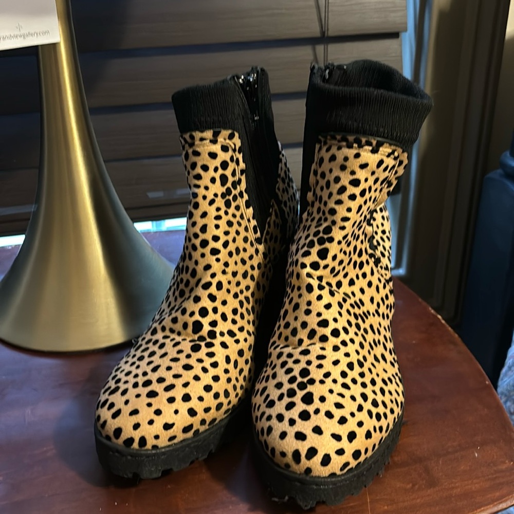 Women’s Leopard Booties